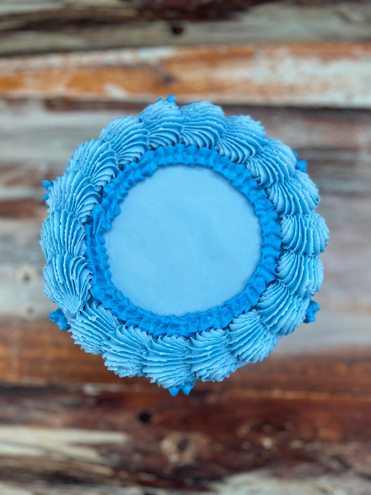 Gluten & Dairy-Free Retro Round Tower Cake - A Gorgeous Classic