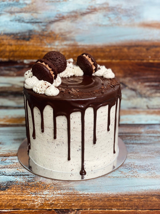 GF Vegan Cookies and Cream Tower Cake