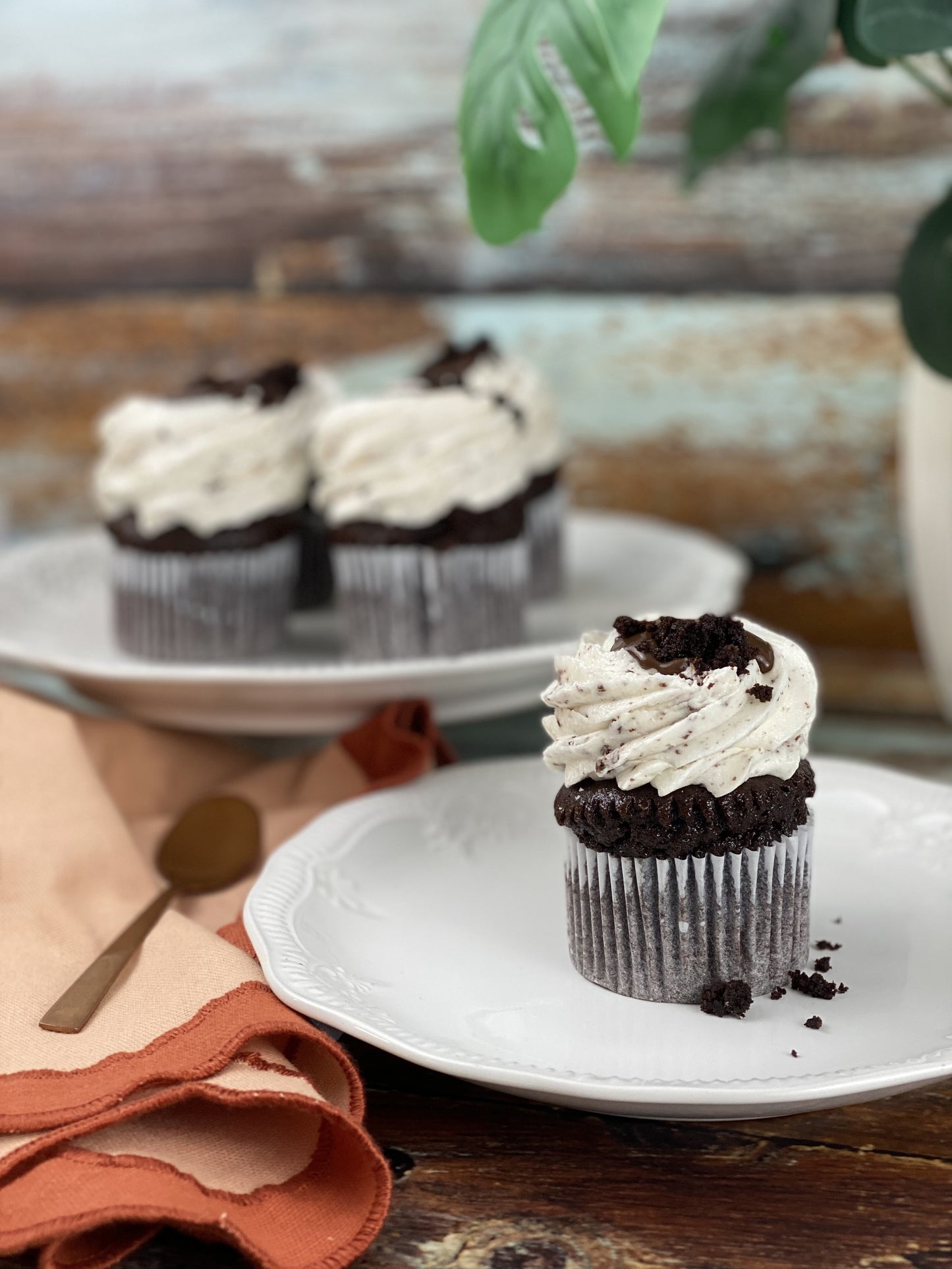 Gluten & Dairy-Free Cookies and Cream Cupcakes - Box of 12