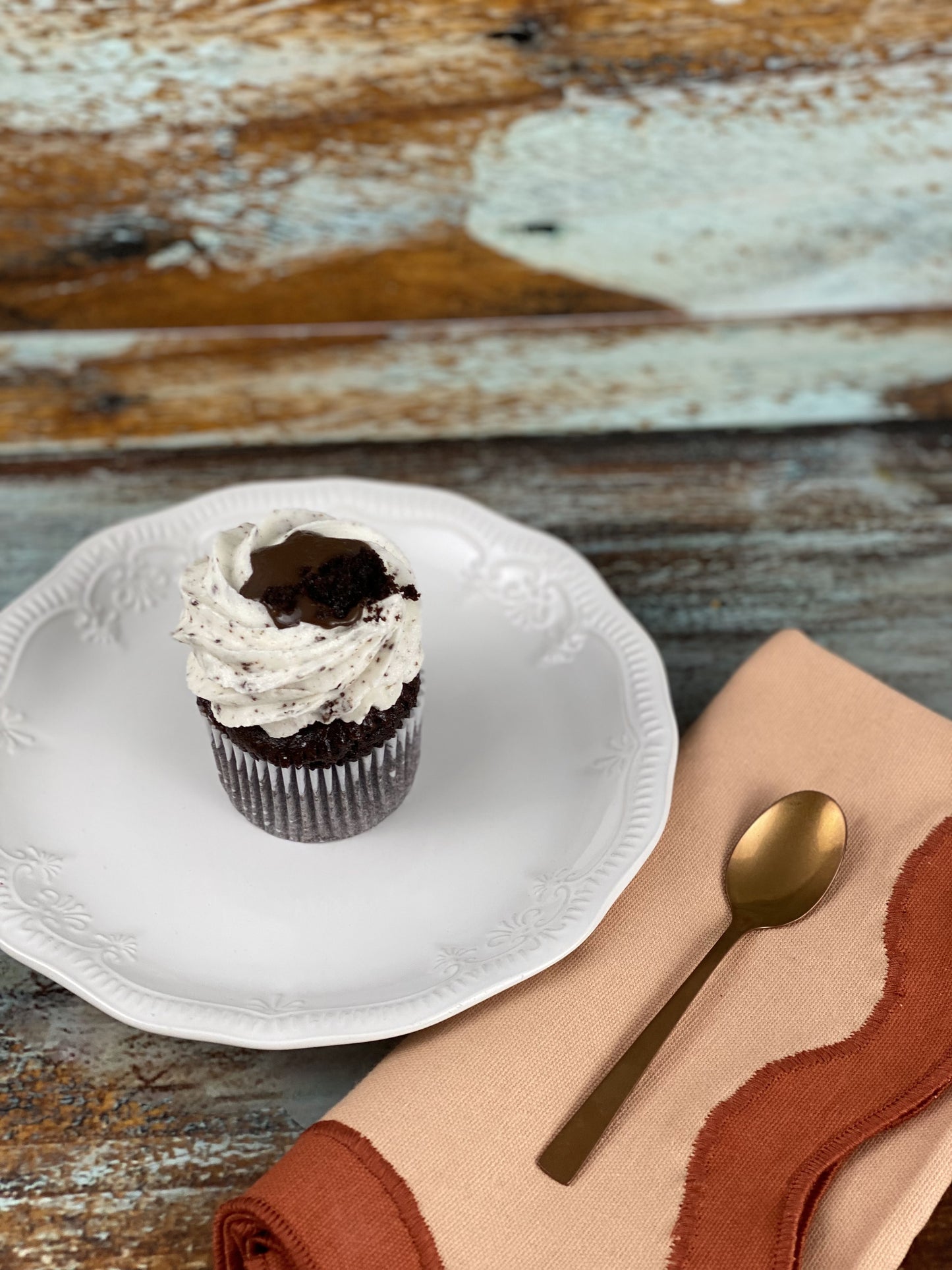 Gluten & Dairy-Free Cookies and Cream Cupcakes - Box of 12