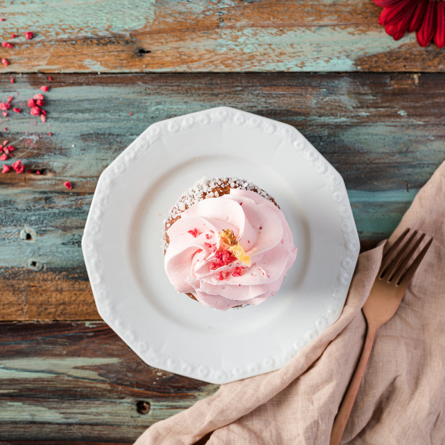 Gluten & Dairy-Free Pineapple Raspberry and Coconut Cakes - Box of 12