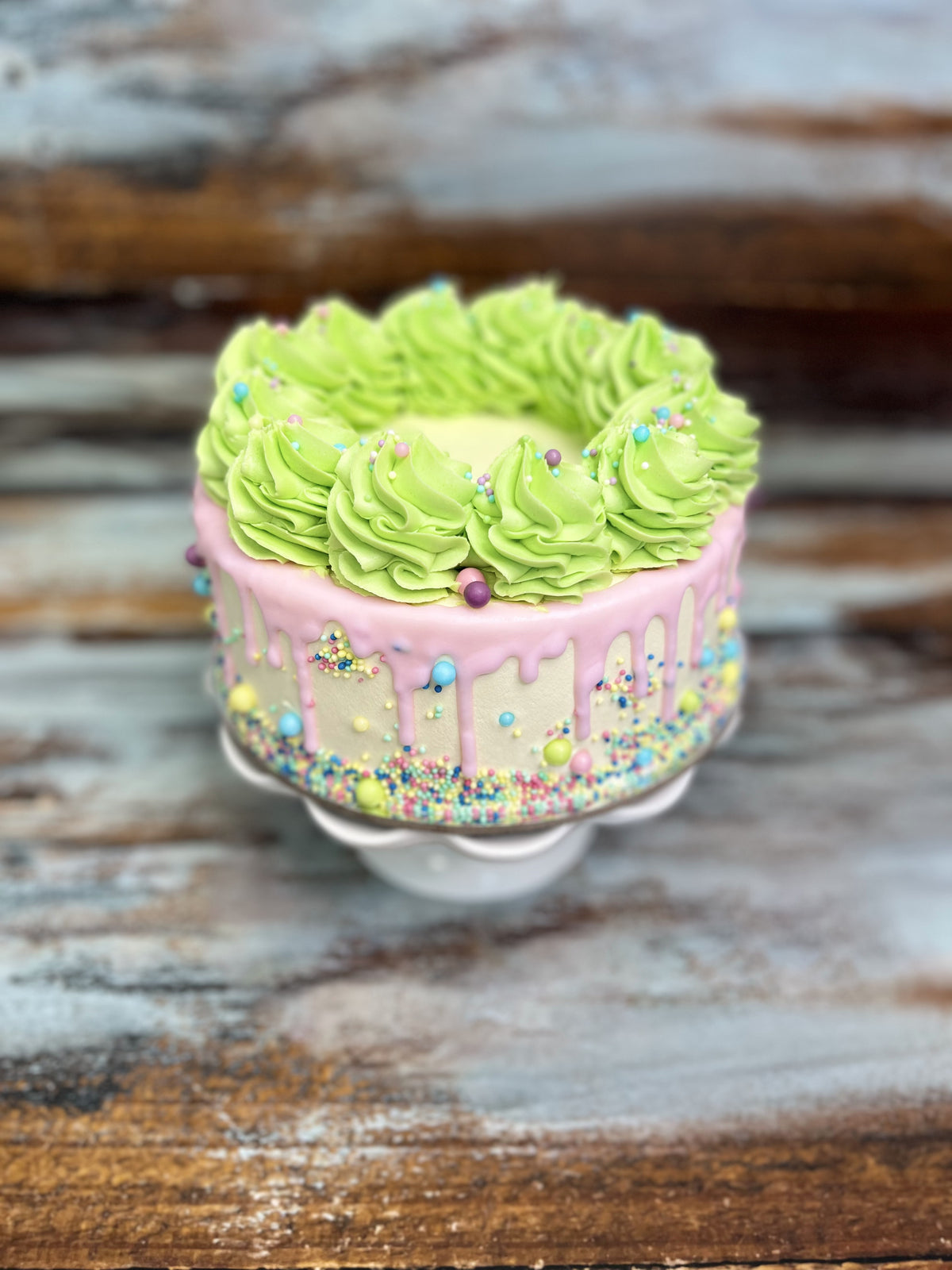 Gateau 8 Inch Custom Cake 8 Inch – Homemade Bliss