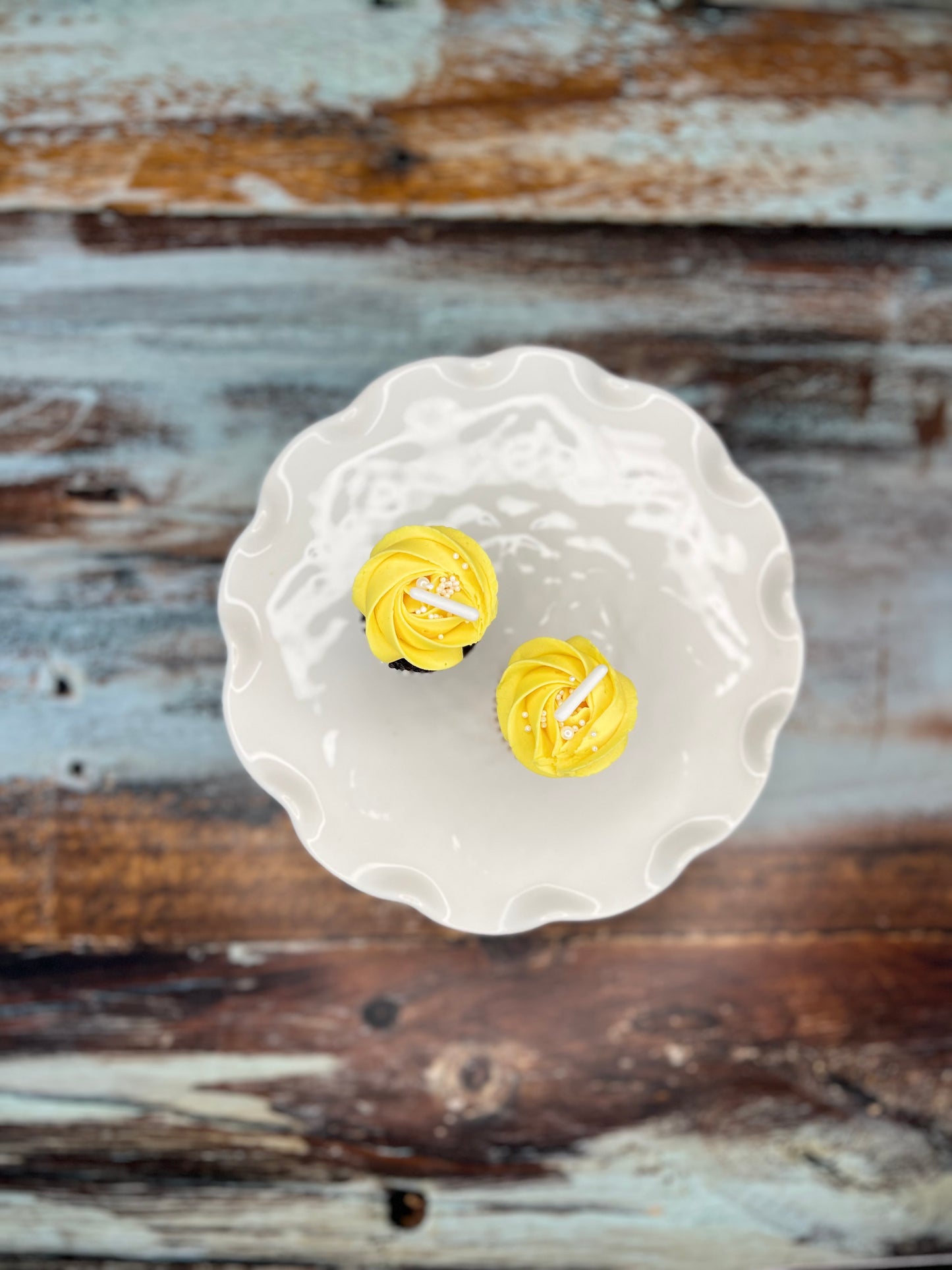 Gluten & Dairy-Free Luxe Mini Vanilla Cupcakes - Box of 24 **PICK UP ONLY**