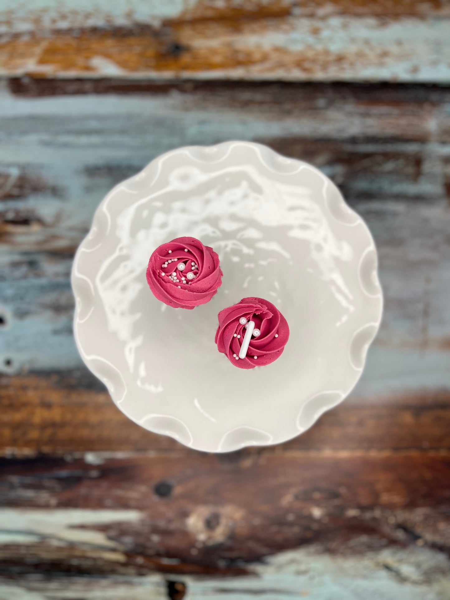 Gluten & Dairy-Free Luxe Mini Vanilla Cupcakes - Box of 24 **PICK UP ONLY**