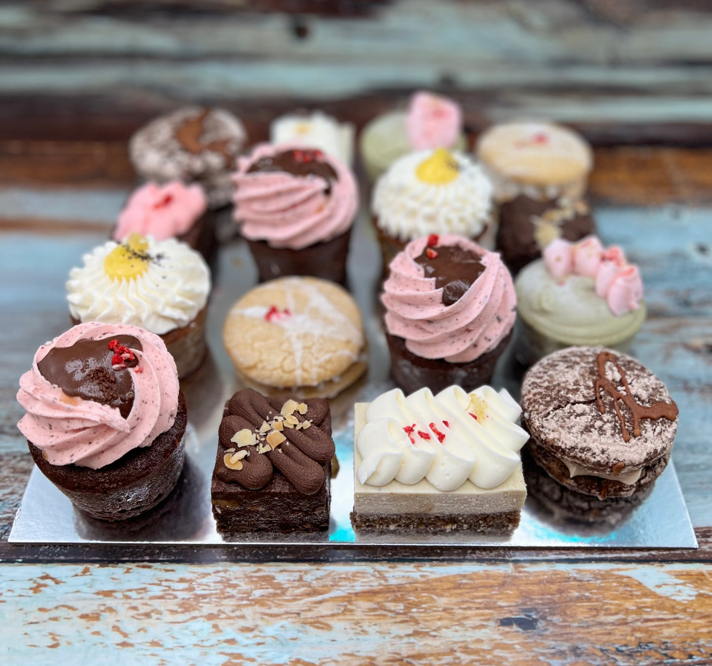 Mixed Box of 16 Gluten-Free Vegan Cakes