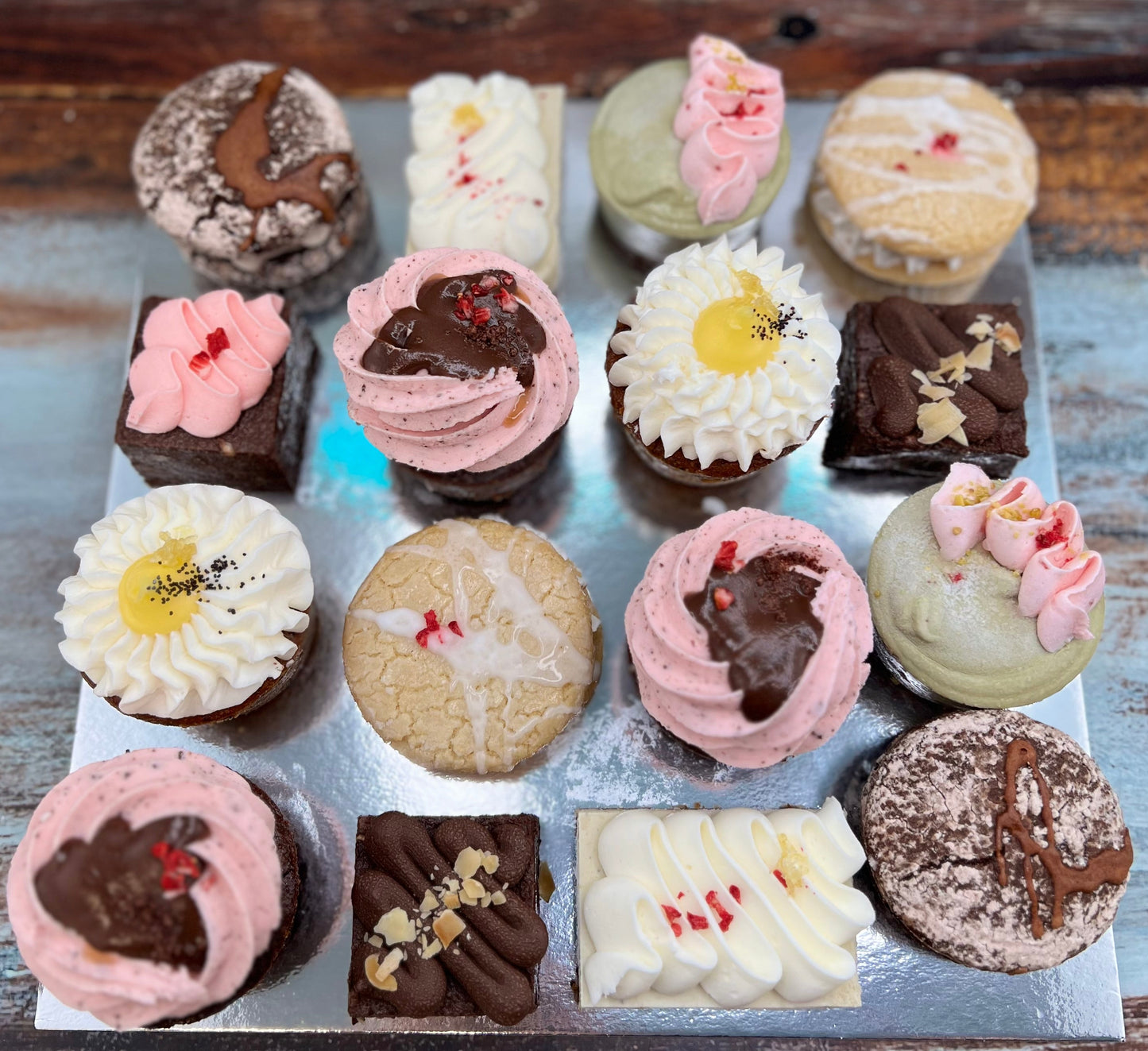 Mixed Box of 16 Gluten-Free Vegan Cakes