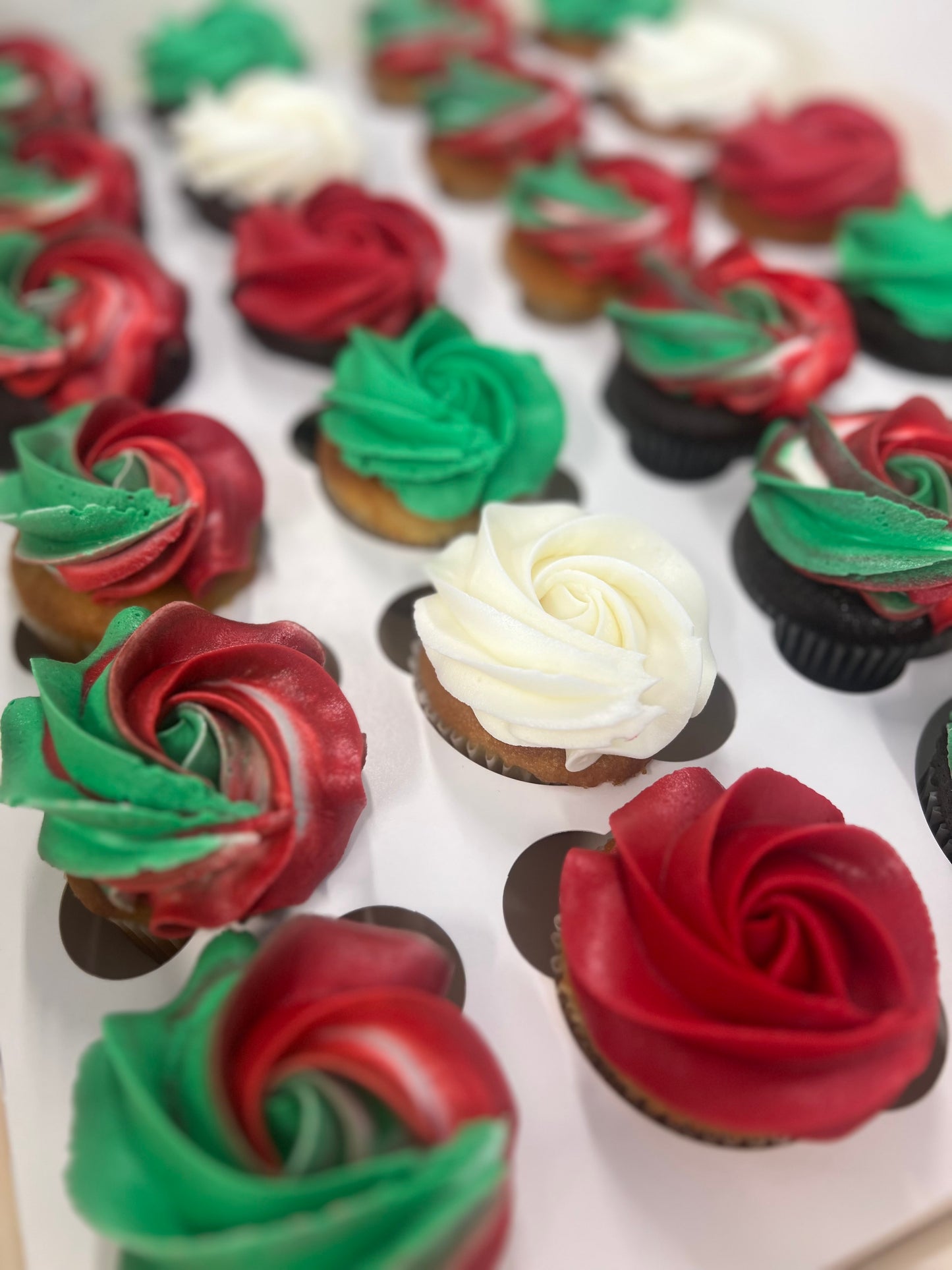 Sprinkle your own Gluten-Free Christmas Cupcakes - Box of 24 **PICK UP ONLY**